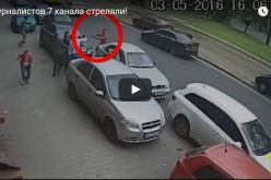 بالفيديو..شاهد إطلاق نار على صحفيين في أوكرانيا