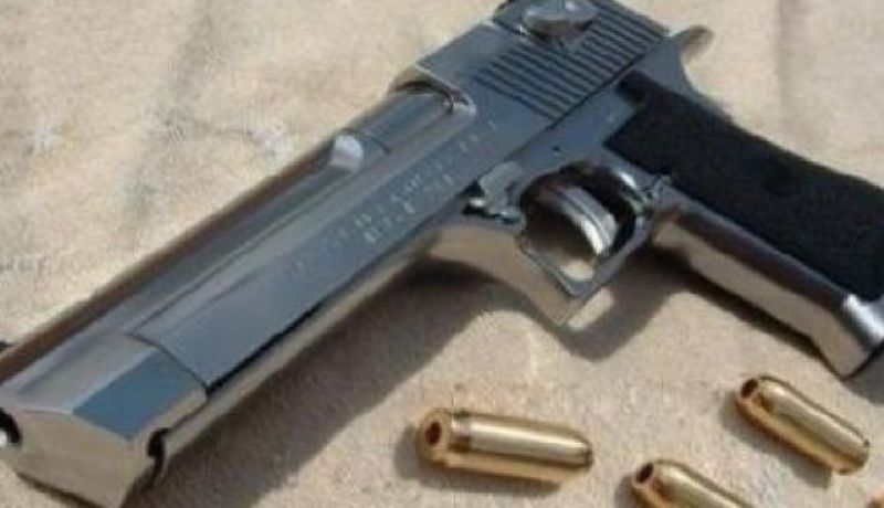 حجز مسدس وتوقيف تاجر سلاح  في البيض