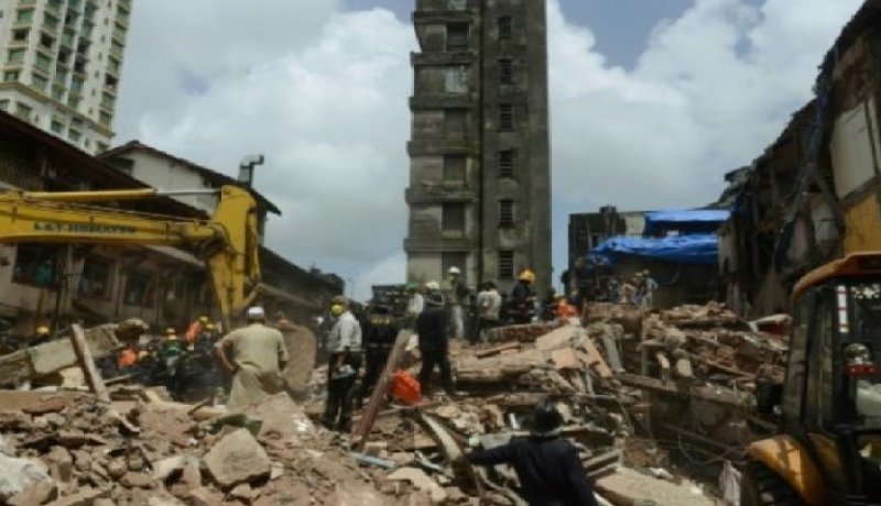 الهند: ارتفاع حصيلة قتلى انهيار المبنى إلى 32 شخصا