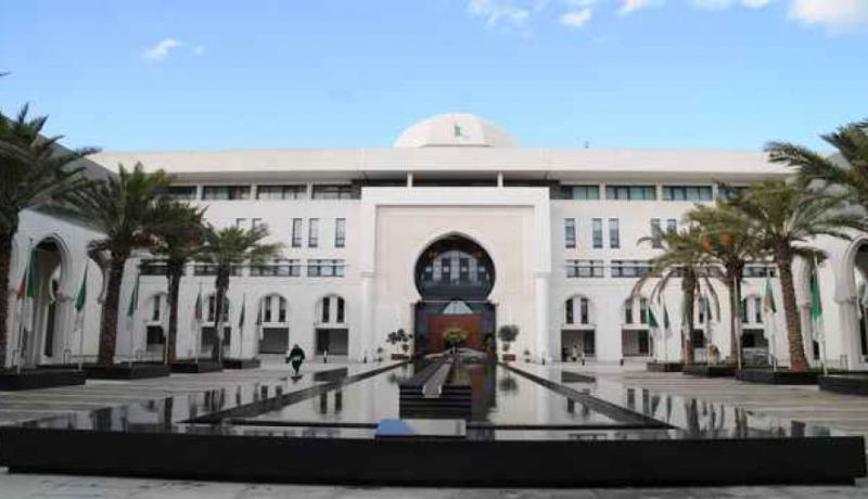 الجزائر تدين الانقلاب العسكري ببوركينا فاسو و تدعو الى اطلاق سراح المسؤولين الانتقاليين