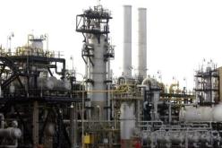 خليل يأمر بإدماج الشركة الوطنية للبتروكيمياء بسكيكدة مع سوناطراك