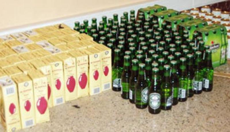 الوادي: أمن دائرة البياضة يطيح بمروج الخمور بحي الناظور