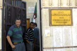 الجيش الأمريكي يقتحم ويخرب سفارة الجزائر بالعراق