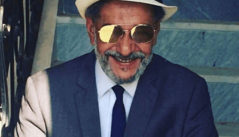 صالح أوقروت يؤدي مناسك العمرة