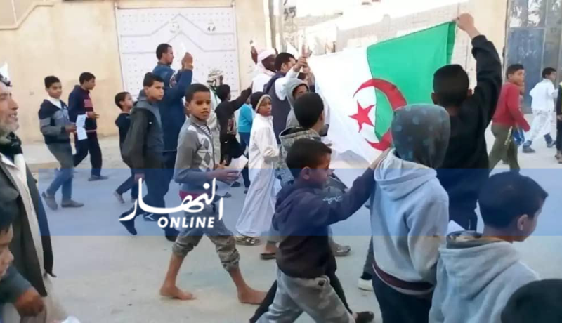 بالفيديو.. أحفاد “حمة لخضر” ينتفضون بمسيرة ضد الافات الاجتماعية بالوادي
