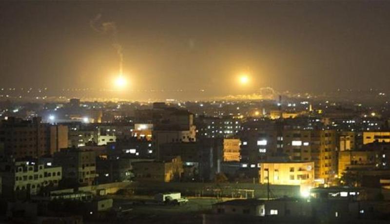 30 غارة جوية لطائرات الاحتلال الإسرائيلي على غزة