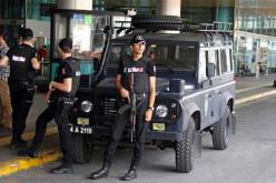 تركيا تعتقل اثنين من كبار المسؤولين المحليين