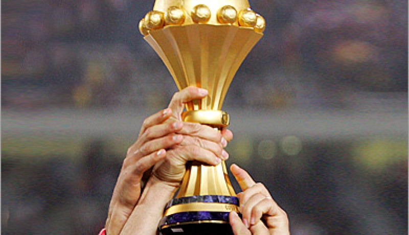 المنتخب الوطني الجزائري (ب) يواجه نظيره الليبي