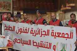 بالصور.. جمعية محلية توزع 260 وجبة يوميا في ميلة
