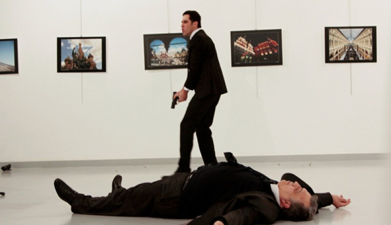 القبض على مشتبه به في قضية اغتيال السفير الروسي في أنقرة