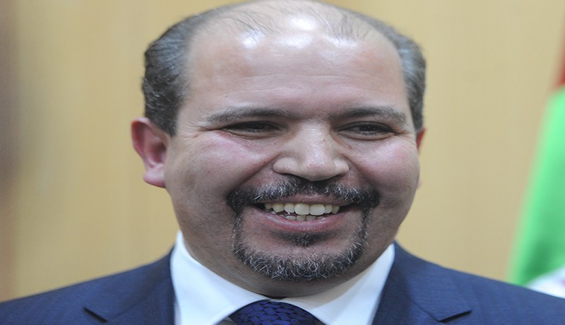 محمد عيسى ينظم المدارس القرآنية