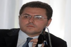 وكلاء السيارات يتوسلون البنوك