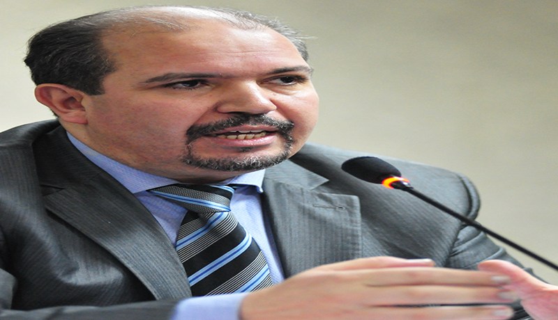 خبير أمني  برتبة وزير