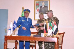 قايد صالح يسلم هامل 110 سيارة مرسيدس