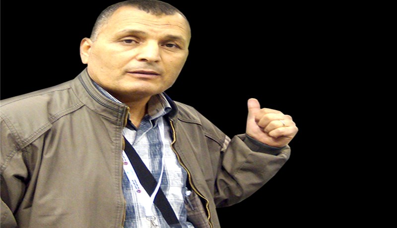 لا يمكنني أن أطرح سؤالا بأيّ لغة ما عدا العربية.. وهذا ما حدث لي مع حليش