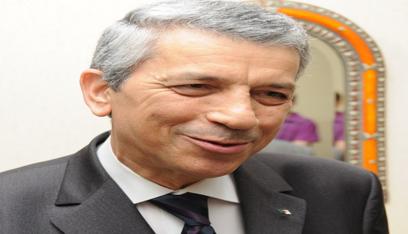 بابا أحمد يحافظ على الآثار
