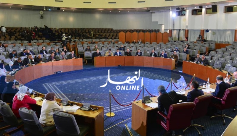 مشاورات الرئاسة: تقليص عدد استمارات اكتتاب التوقيعات للترشح للرئاسيات