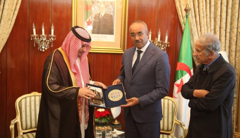 بالصور.. بدوي يستقبل رئيس جامعة نايف العربية للعلوم الأمنية