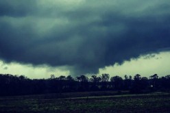 أعاصير تضرب ولايتين أمريكيتين وتخلف دمارا هائلا وغير مسبوق