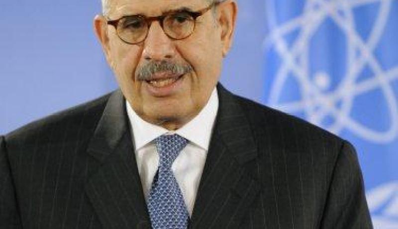 البرادعي يؤكد رفضه أي حل وسط بشان الإعلان الدستوري