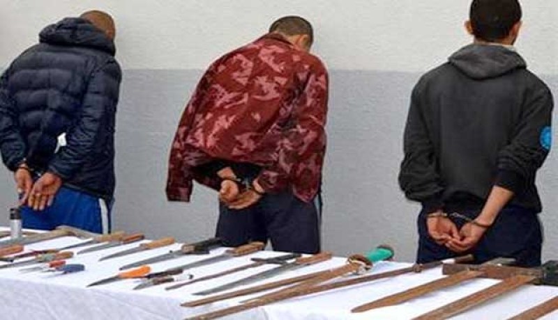 القبض على عصابة قطاع الطرق تعتدي على أصحاب مركبات بمفتاح في البليدة