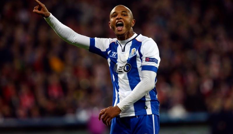 براهيمي متهم بالتهرب الضريبي في البرتغال