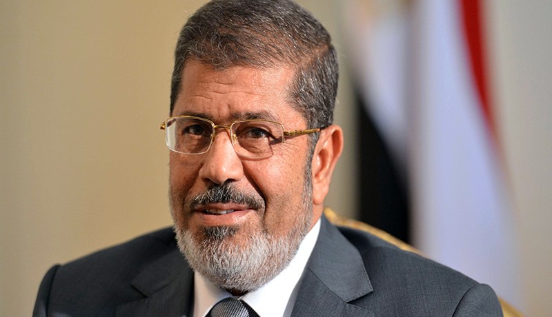 تأجيل محاكمة الرئيس المصري السابق و10 متهمين آخرين