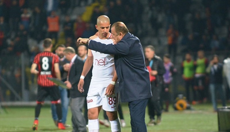 الإمبراطور: “شكرا فيغولي على تضحيتك من أجل الفريق” !