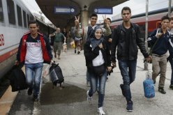 وزير بريطاني يؤكد استمرار قبول مهاجرين بعد انفصال بلاده عن الاتحاد الأوروبي