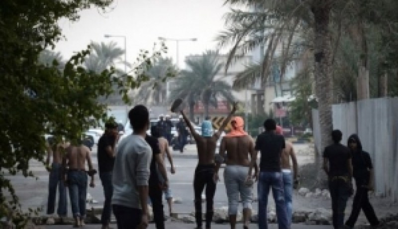 قطع طريق رئيسي غرب بغداد احتجاجا على نهج الحكومة الطائفية