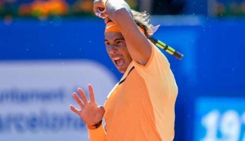 بالفيديو .. نادال يتوج بلقبه الـ 49 في بطولة برشلونة للتنس