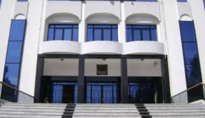 عجوز تتحصل على شهادة ميلاد جدها المفقودة  بمساعدة وكيل الجمهورية لمحكمة أولاد ميمون بتلمسان