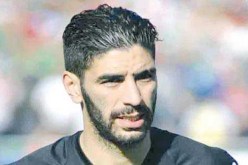 اللاعب الدولي أمين عودية في سجن الحراش بسبب 3 قارورات “بيرّة”!