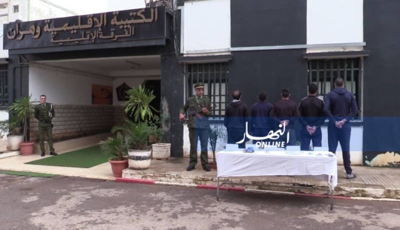 درك وهران يوقف خمسة متورطين ويحجز818 قرص إكستازي