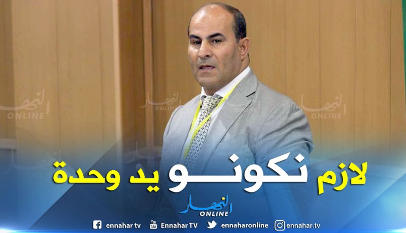 مدوار يهنئ الصحفيين الجزائريين بعيدهم الوطني