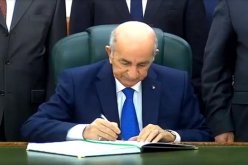 الرئيس تبون يمضي على المرسوم المتضمن إصدار تعديل الدستور في الجريدة الرسمية