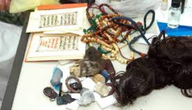 الدرك يفكك وكرا للشعوذة داخل بانڤالو بحمامات سيدي العبدلي المعدنية في تلمسان