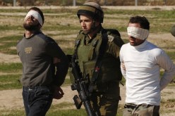 الاحتلال الإسرائيلي يعتقل 3 فلسطينيين بالضفة الغربية