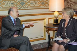 جوبيه: “سوف نواصل الغارات الجوية” على ليبيا