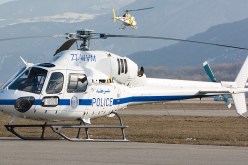 مروحيات الشرطة وحملات تمشيـط‮ ‬في‮ ‬المناطق الحدودية لضمان سير الانتخابات