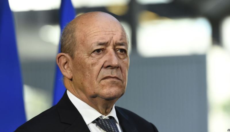 لودريان يدعو إيران وحزب الله إلى الإنسحاب من سوريا