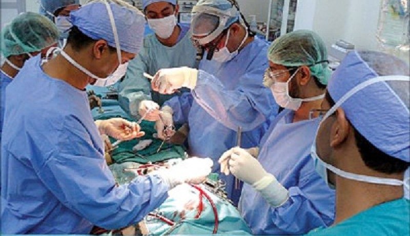 أول عملية جراحية تخص تشوهات القفص الصدري بوهران
