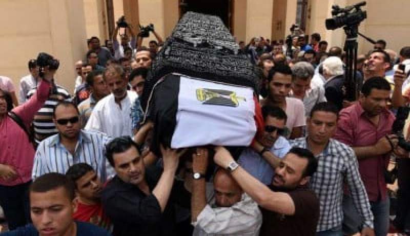 تشييع جنازة عمر الشريف في بلده مصر