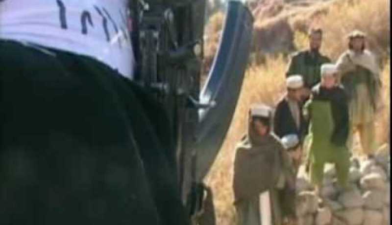 طالبان تقتل 4 شرطيين افغانا بمساعدة جاسوس