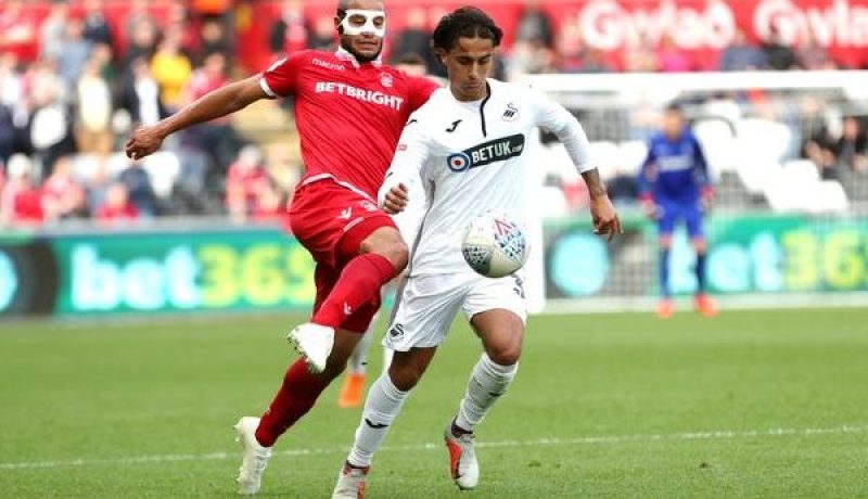 قديورة محل إشادة في نوثينغهام
