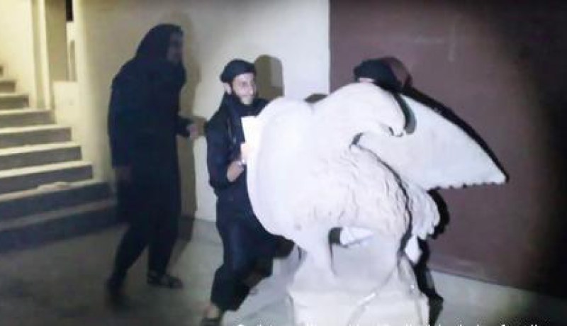 داعش يبيع الآثار لتمويل الإرهاب