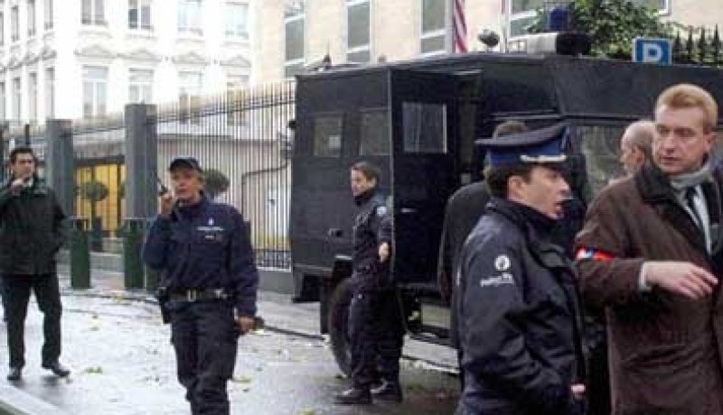 اعتقال 230 شخصا في انتورب ببلجيکا اثناء تظاهرة تنديد بالفيلم المسيء للاسلام