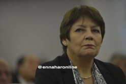  بن غبريت: المدرسة العمومية المجانية تتعرض للمخاطر بسبب الإضرابات