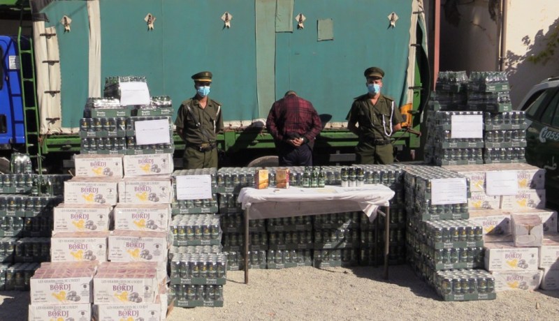تيارت.. ضبط شاحنة على متنها 7000 قارورة خمر بتخمارت