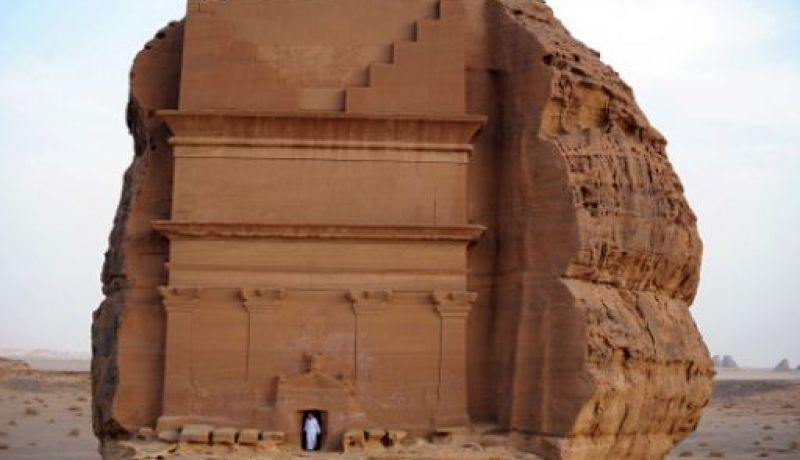 مدائن صالح.. لؤلؤ مخفي في رمال السعودية